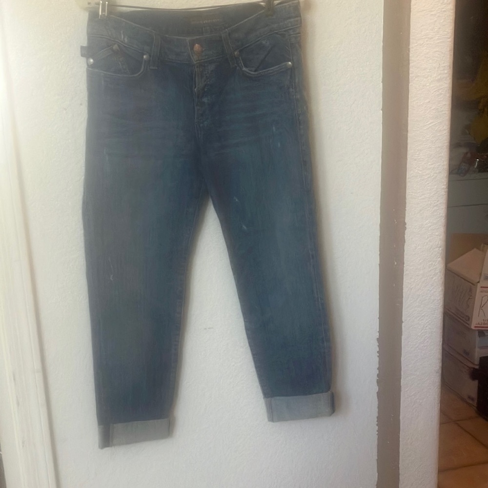 FINAL MARKDOWN Rock and republic cropped jeans 28
